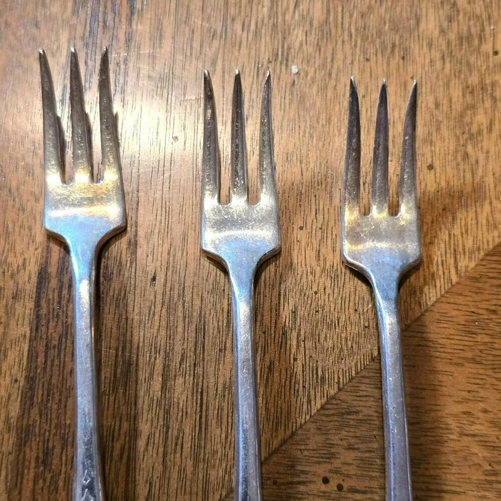 Franconia 3 Vintage Silver Plated Cocktail Forks International Silver 1922 HS117